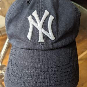 Yankees hat